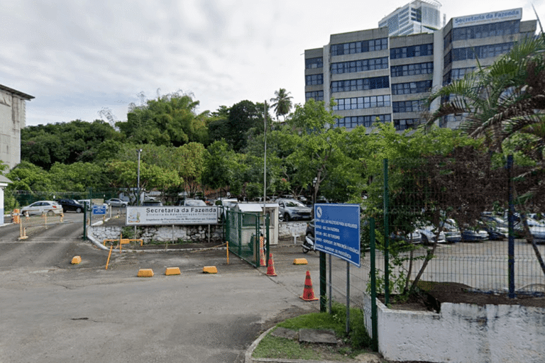 Dívida da Bahia: Projeções Indicam Queda Contínua nos Próximos Dez Anos Imagem do artigo