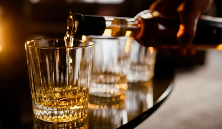 Bahia Registra Sete Casos Suspeitos de Intoxicação por Metanol