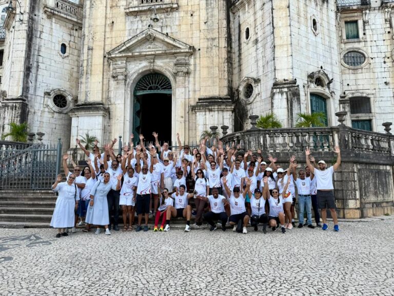 Caminhada da Gratidão: Casa de Promoção à Saúde Transforma Vidas com Inclusão e Fé