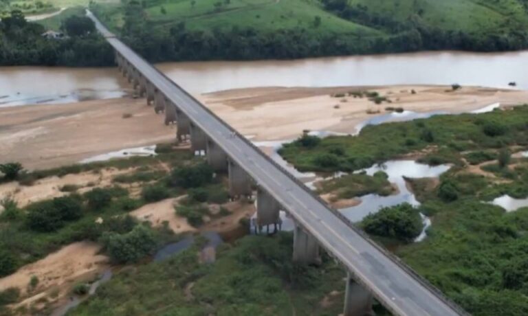 DNIT Restringe Novamente Tráfego de Carga na Ponte do Jequitinhonha em Itapebi