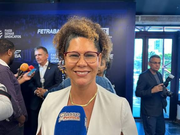Fabya Reis Enaltece Avanços Sociais na Bahia e Planeja Fortalecimento de Políticas Públicas para 2026 Fabya Reis Enaltece Avanços Sociais na Bahia e Planeja Fortalecimento de Políticas Públicas para 202
