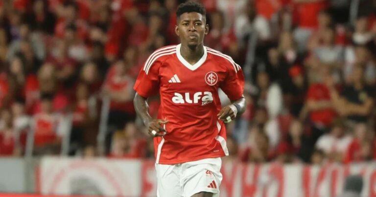 Flamengo Avança na Contratação do Zagueiro Vitão, do Internacional