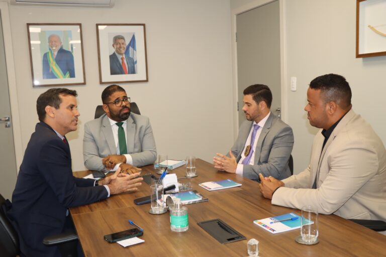 Governo da Bahia promete apoio às famílias de vítimas em caso de assassinato em Alto do Cabrito Governo da Bahia promete apoio às famílias de vítimas em caso de assassinato em Alto do Cabrito