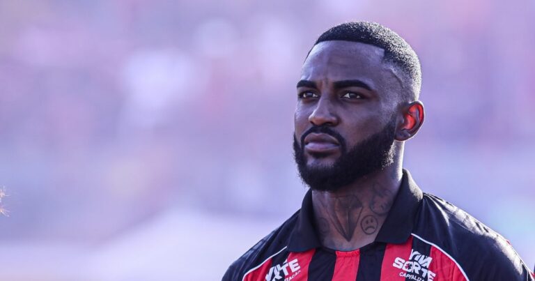 Ramon no Vitória: Avanços e Desafios na Transferência do Lateral