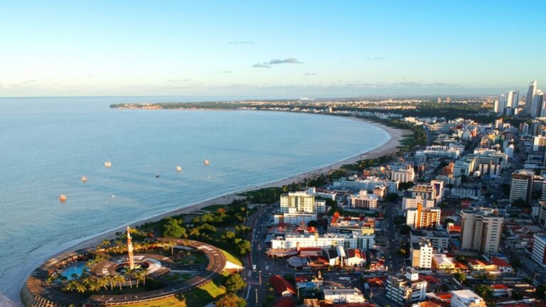 Réveillon em João Pessoa: O Destino Nordestino que Surpreende