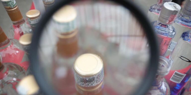 Sete Pessoas Hospitalizadas com Suspeita de Intoxicação por Metanol na Bahia Sete Pessoas Hospitalizadas com Suspeita de Intoxicação por Metanol na Bahia