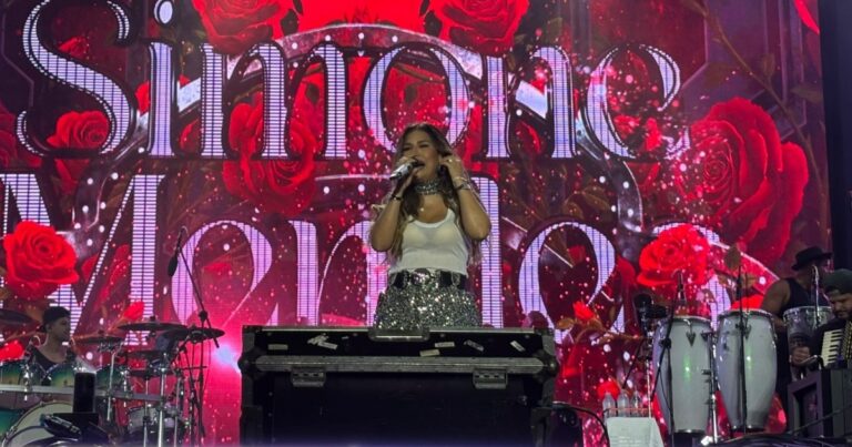 Simone Mendes Encanta o Público no Festival Virada Salvador 2026
