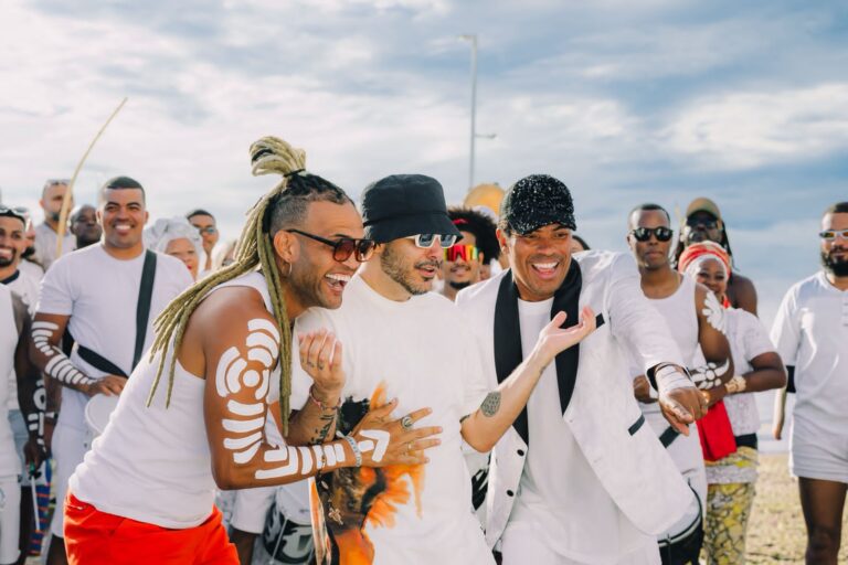 Tomate e Timbalada Celebram a Cultura Baiana com 'Acarajé'