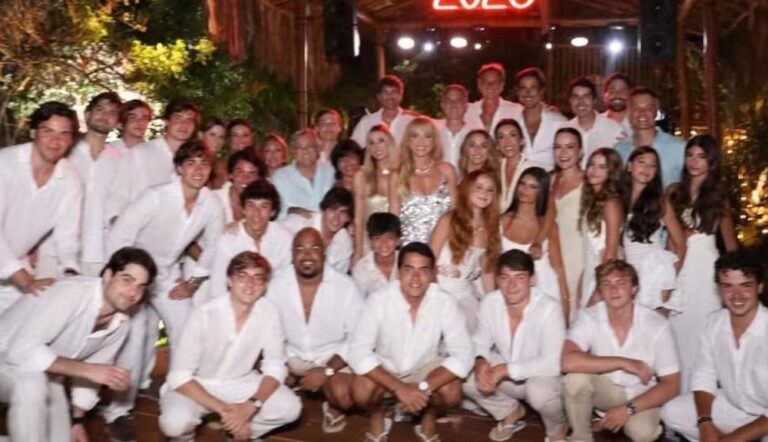 Angélica Registra Momentos Incríveis na Bahia: ‘Cercada de Amor e Alegria’