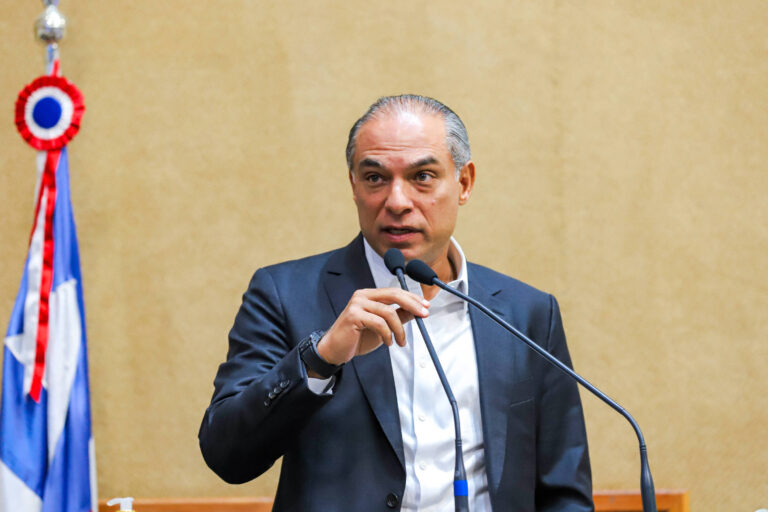 Augusto Lima: A Ascensão do Credcesta e Suas Conexões no Cenário Político e Empresarial Augusto Lima: A Ascensão do Credcesta e Suas Conexões no Cenário Político e Empresarial