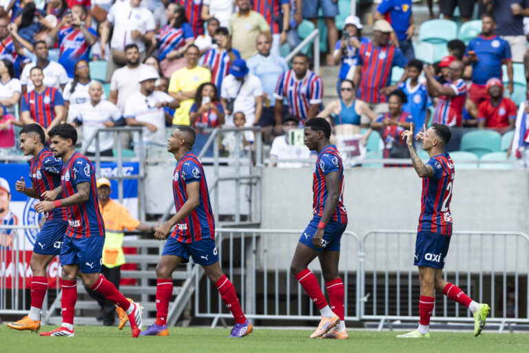 Bahia x Barcelona de Ilhéus: Horário, Onde Assistir e Escalações Confirmadas Bahia x Barcelona de Ilhéus: Horário, Onde Assistir e Escalações Confirmadas