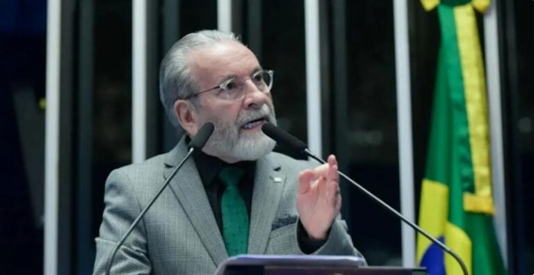 Conselho Federal de Medicina se Pronuncia Sobre Caso Bolsonaro: Esclarecimentos ao STF