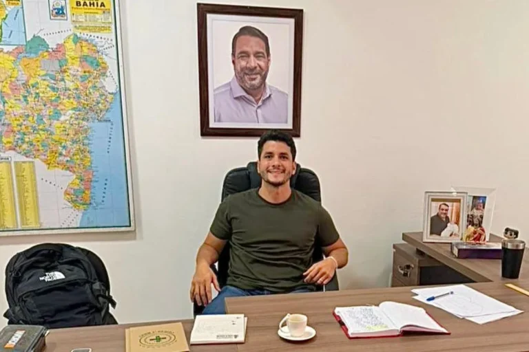 Duda Sanches Inaugura Escritório Político em Homenagem ao Pai: ‘Defender o Legado de Meu Pai’ Duda Sanches Inaugura Escritório Político em Homenagem ao Pai: 'Defender o Legado de Meu Pai'