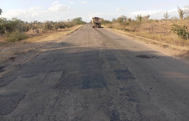 Governo da Bahia Anuncia Pavimentação de 175 KM de Rodovias em Sete Regiões