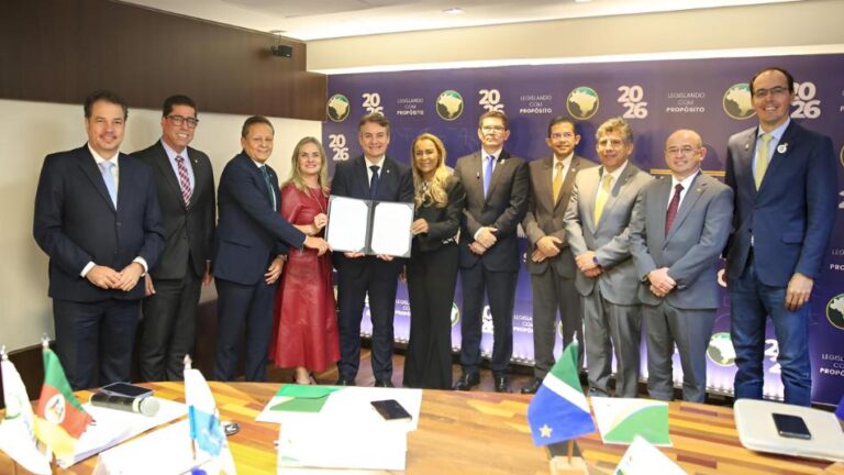 Ivana Bastos Assume Posição na Unale e Fortalece a Bahia no Cenário Legislativo Ivana Bastos Assume Posição na Unale e Fortalece a Bahia no Cenário Legislativo