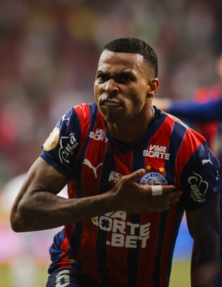 Jean Lucas Enxerga Bahia com 'Casca' na Libertadores e Foca em Consistência em Todas as Competições