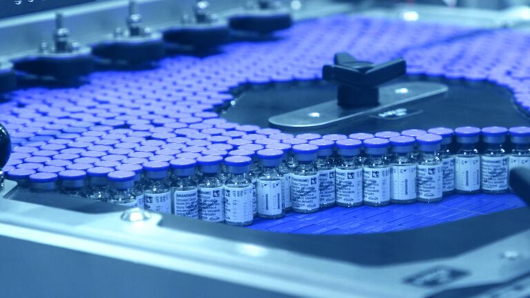 Vacina da Dengue: Fiocruz enfrenta barreira do Ministério da Saúde em parceria com a Takeda