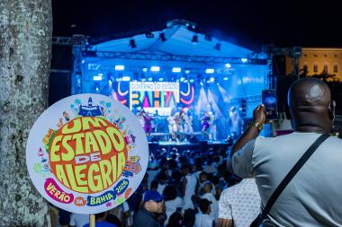 Vendas no Pelourinho Disparam com o Verão e Programação Cultural Vendas no Pelourinho Disparam com o Verão e Programação Cultural