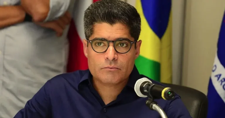 ACM Neto Contrata João Santana para Sua Campanha ao Governo da Bahia ACM Neto Contrata João Santana para Sua Campanha ao Governo da Bahia