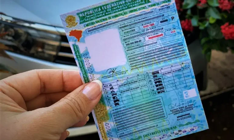 Bahia Lança Primeira CNH do Brasil em Novo Formato e Atraí Candidatos