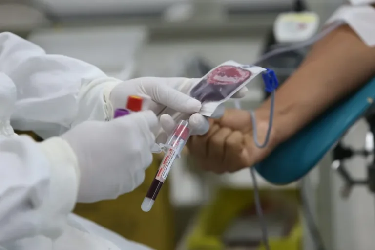 Doação de Sangue no Carnaval: Horários Especiais da Hemoba para 2026