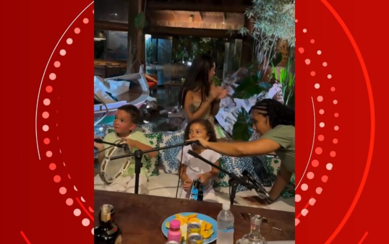 Filha de Léo Santana e Lore Improta Brilha em Show com Banda Mirim Filha de Léo Santana e Lore Improta Brilha em Show com Banda Mirim