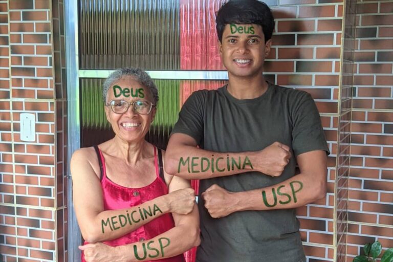 Jovem da Periferia da Bahia Conquista 1º Lugar em Medicina na USP pelo Enem