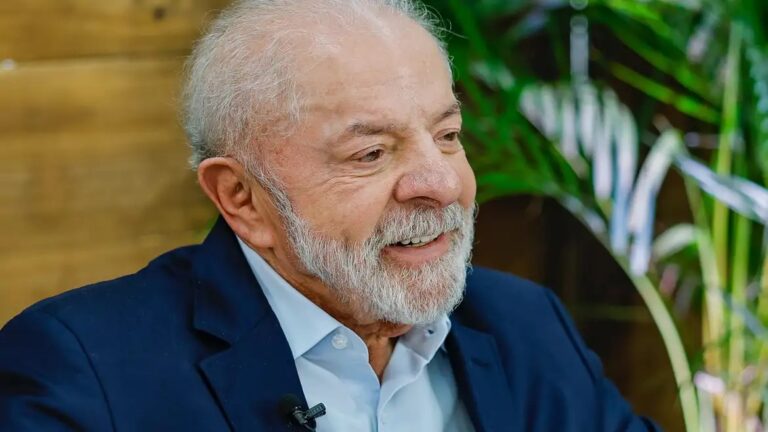 Lula Autoriza Uso do FGTS por Entidades Filantrópicas de Saúde