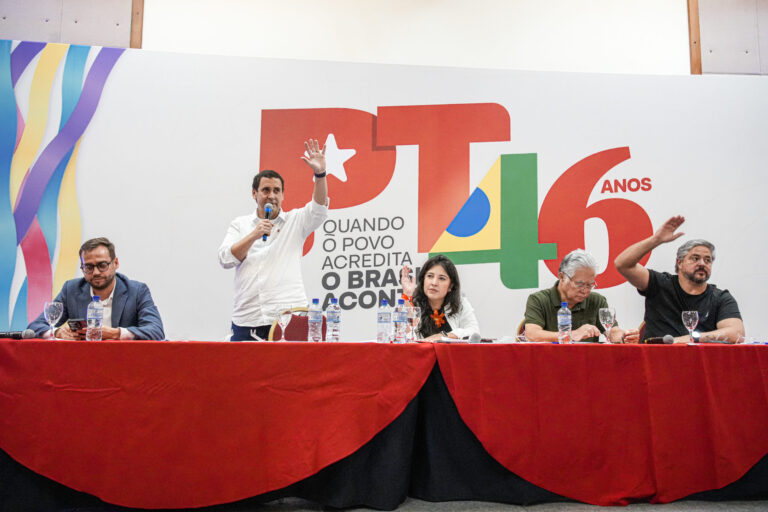 PT Crítica Autonomia do Banco Central e Defende Venezuela e Cuba