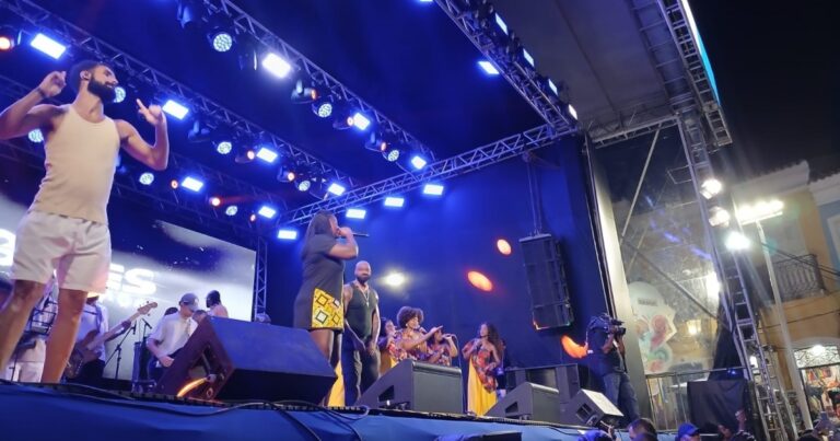 Quabales Banda e MV Bill: Uma Celebração Musical no Carnaval do Pelourinho