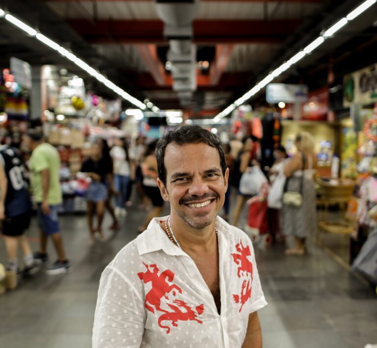 A Memória do Cotidiano no Novo Livro de Marcelo Moutinho, 'Gentinha'