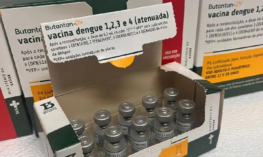 Bahia inicia envio de vacina 100% nacional contra dengue para 417 municípios Bahia inicia envio de vacina 100% nacional contra dengue para 417 municípios
