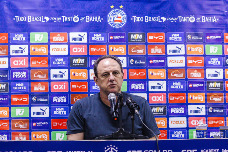 Bahia sofre goleada e Rogério Ceni questiona: 'Medo de ser feliz?'