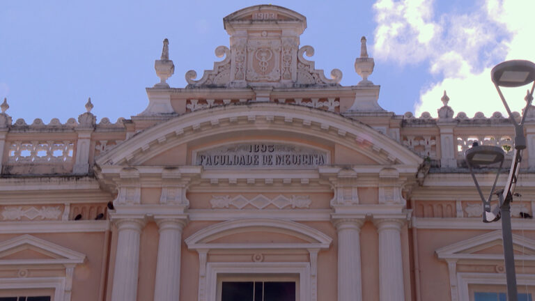 Beatriz Milhazes Brilha em Exposição na UFBA e Baile LGBT+ no Bem Bahia da TVE