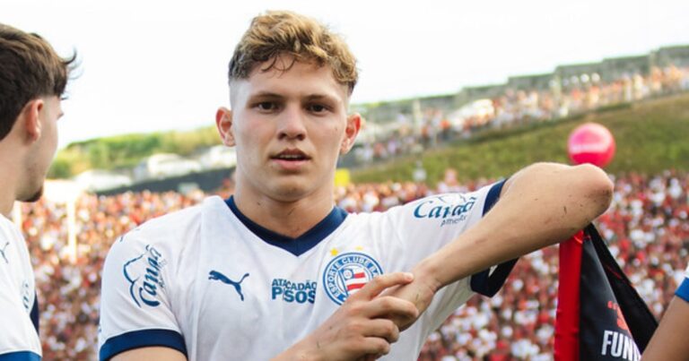 Dell é Desfalque do Bahia contra o Remo; Entenda os Detalhes Dell é Desfalque do Bahia contra o Remo; Entenda os Detalhes