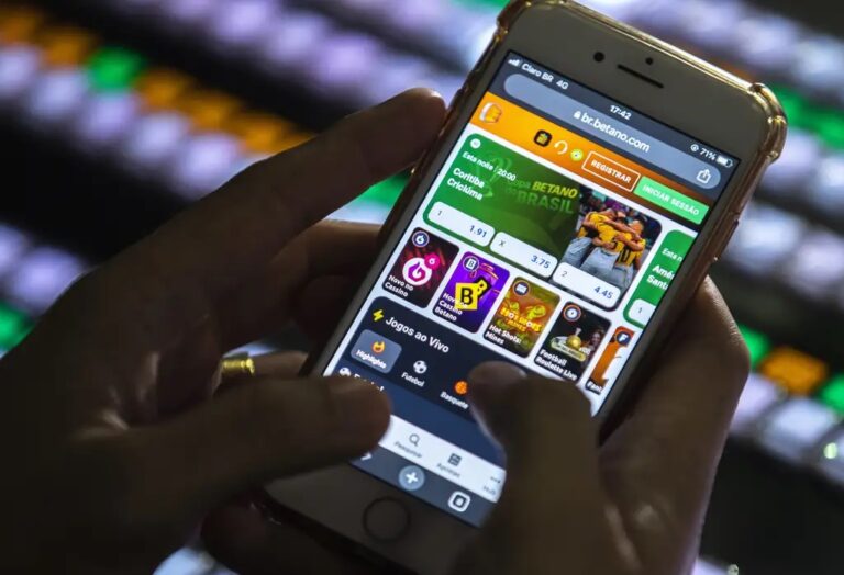 Deputado Hilton Coelho Lança Projeto para Combater Dependência em Apostas na Bahia Deputado Hilton Coelho Lança Projeto para Combater Dependência em Apostas na Bahia