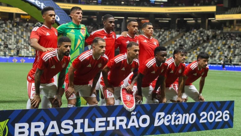 Desfalcado, Internacional Enfrenta o Bahia em Confronto Decisivo no Brasileirão Desfalcado, Internacional Enfrenta o Bahia em Confronto Decisivo no Brasileirão