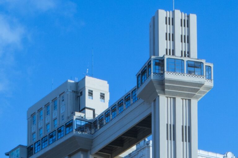 Escritor Baiano Solicita Fiscalização do Elevador Lacerda pela Prefeitura de Salvador Escritor Baiano Solicita Fiscalização do Elevador Lacerda pela Prefeitura de Salvador