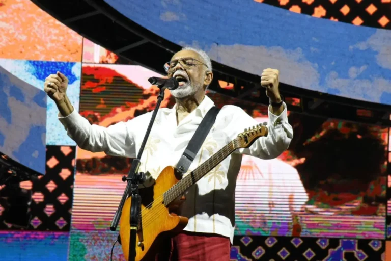 Gilberto Gil Finaliza Turnê ‘Tempo Rei’ em São Paulo: Reflexões sobre a Finitude Gilberto Gil Finaliza Turnê 'Tempo Rei' em São Paulo: Reflexões sobre a Finitude