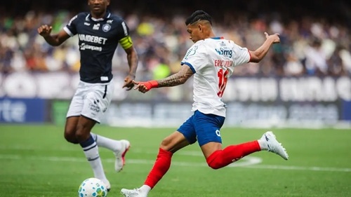 Mulher é presa por manter irmã em cárcere privado em Paulo Afonso Mulher é presa por manter irmã em cárcere privado em Paulo Afonso