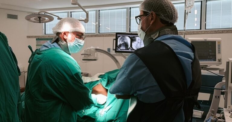 Paciente Paraplégico Recebe Polilaminina na Bahia: Avanços no Tratamento de Lesões Medulares