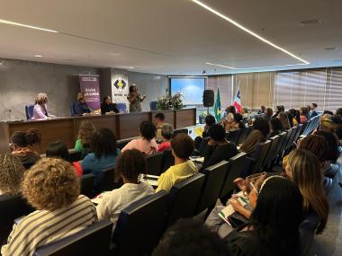 Seminário Bahia que Cuida: Fortalecendo a Política de Cuidados no Estado Seminário Bahia que Cuida: Fortalecendo a Política de Cuidados no Estado