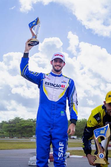 Thiago Rios: Bicampeão Baiano de Kart Estreia na Copa Hyundai HB20 e Almeja Stock Car Thiago Rios: Bicampeão Baiano de Kart Estreia na Copa Hyundai HB20 e Almeja Stock Car
