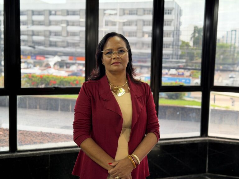 Undime Bahia Honra Antonieta da Paixão dos Santos com Título Honorário Undime Bahia Honra Antonieta da Paixão dos Santos com Título Honorário