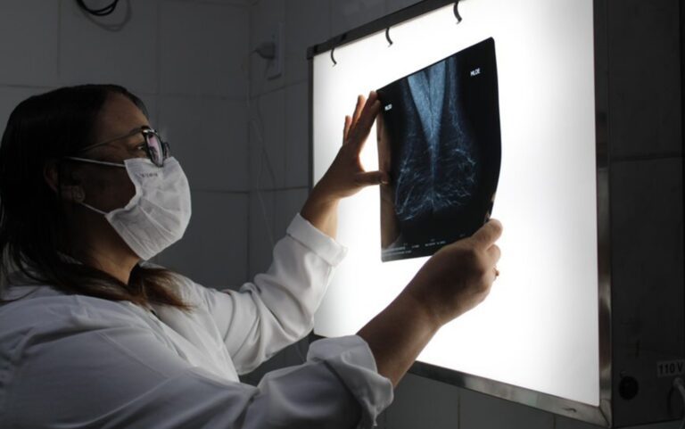 Ação Solidária: Consultas e Exames Gratuitos em Feira de Santana para o Dia das Mães Ação Solidária: Consultas e Exames Gratuitos em Feira de Santana para o Dia das Mães