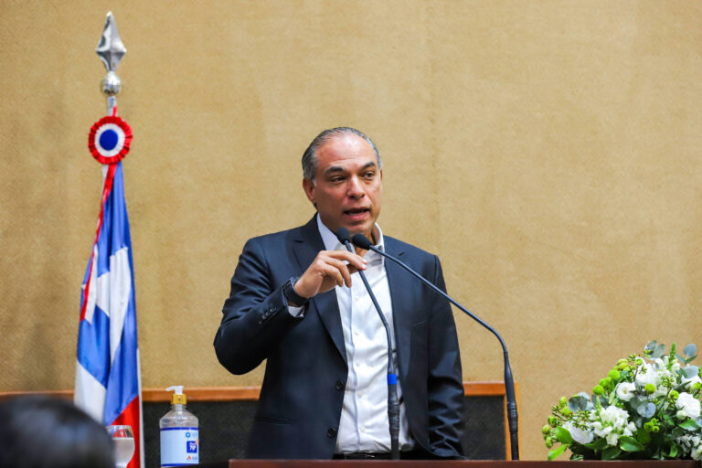 Associações Baianas Recebem R$ 8,2 Milhões do Master em Credenciais Falsas Associações Baianas Recebem R$ 8,2 Milhões do Master em Credenciais Falsas