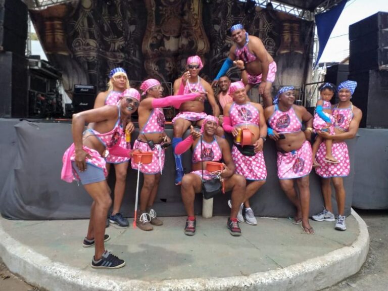 Baba de Saia: Entenda a Tradicional Brincadeira da Sexta-Feira Santa na Bahia