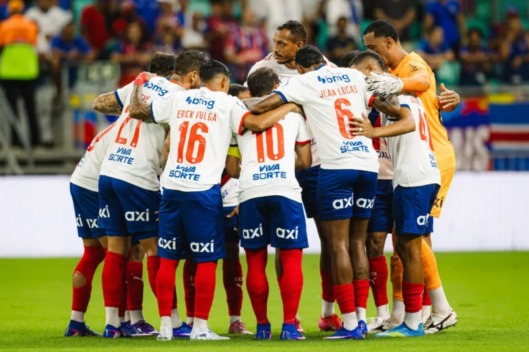 Bahia Brilha Fora de Casa: 80% de Aproveitamento na Série A Bahia Brilha Fora de Casa: 80% de Aproveitamento na Série A