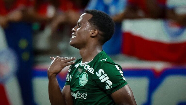 Bahia Mostra Garra, Mas Cai Diante do Palmeiras na Fonte Nova