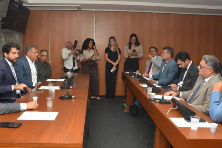 Comissões da AL-BA Fortalecem Diálogo Sobre Economia e Crise Ambiental